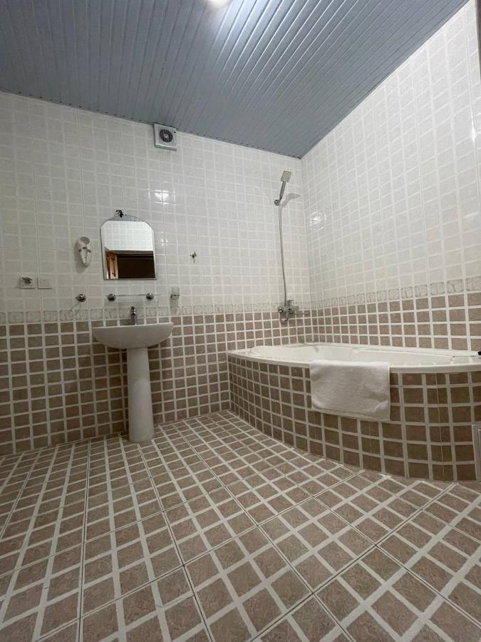 Shokhtut Hotel Honeymoon Бухара Экстерьер фото